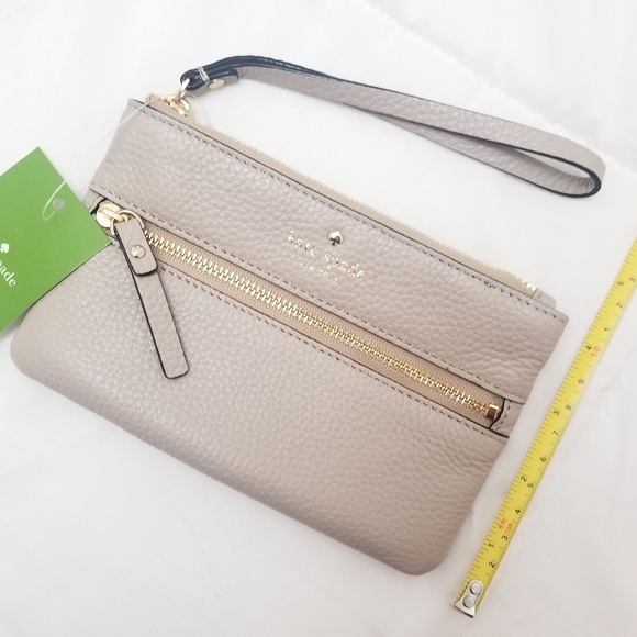 🆕️ Kate Spade Wristlet - Picture 7 of 7
